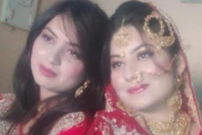 Imagen de las dos hermanas paquistaníes asesinadas. DL