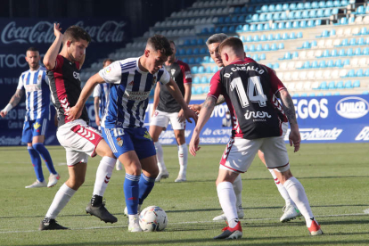 El Albacete se convirtió en el cuarto equipo en ganar a la Deportiva en El Toralín en esta Liga. BARREDO