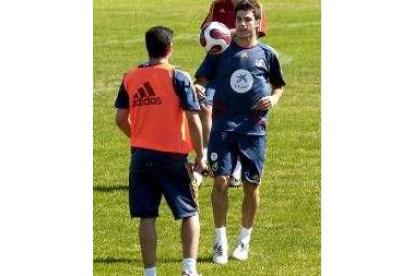 Cesc Fábregas durante un entrenamiento con la selección