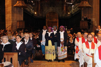 Agustinas Misioneras de todo el mundo se dan cita en León en la eucaristía de acción de gracias por la beatificación de Esther Paniagua y Caridad Álvarez.