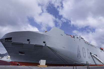Imagen del buque «Ysabel» del Ejército. EFE