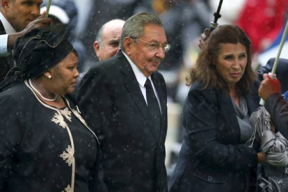 El presidente cubano, Raúl Castro, llegando al funeral. Matt Dunham | AP