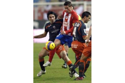 Fernando Torres dio el empate al Atlético con uno menos en el campo
