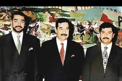 Sadam continuó desafiando a EE.UU realizando periódicas apariciones como la del 20 de julio llorando la muerte de sus hijos Uday y Qusay. Finalmente, el 14 de diciembre era apresado cerca de Tikrit.