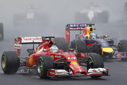 Alonso las tuvo tiesas toda la carrera con el Red Bull de Ricciardo.