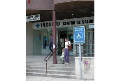 Los centros de salud bercianos inician hoy el reparto de las vacunas
