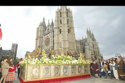 La procesión de la sagrada cena es una de las más hermosas de la ciudad de León.