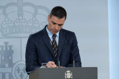 Pedro Sánchez, ayer durante la rueda de prensa. BORJA PUIG