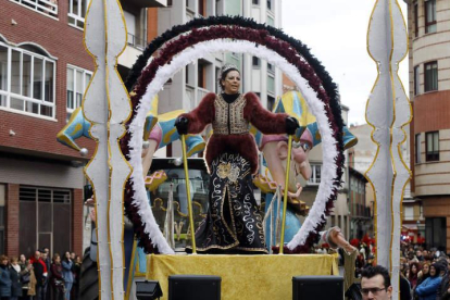 La Musa del Carnaval, Gloria Valero, durante el desfile. MARCIANO