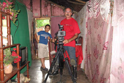El director Tomás Martínez Antolín, durante una grabación en la República Dominicana.