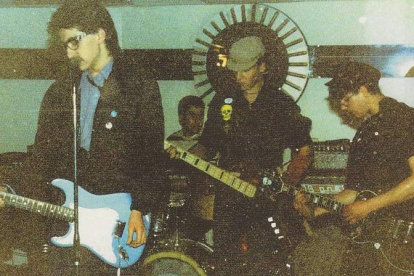 Imagen de los comienzos de la banda leonesa Fracción DDP que saca disco y se replantea su regreso con nuevos miembros. DL