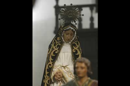 La Virgen de la Soledad sigue al San Juanín en el museo.