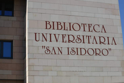 Las clases se imparten en la sede del Instituto de Humanismo y Tradición Clásica, en la Biblioteca General San Isidoro. MARCIANO PÉREZ