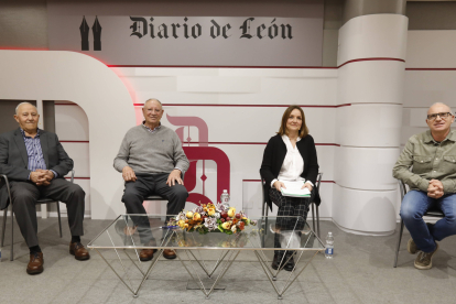 Herminio Medina, Ángel González, María Carnero y Carmelo Fernández. RAMIRO