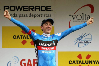 El ciclista irlandés Daniel Martin, en el podio tras imponerse vencedor de la 93 edición de la Volta a Cataluña.