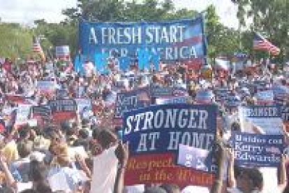 Kerry celebró un mitin en Florida para pedir el decisivo voto hispano. La cita es al aire libre, en un parque de Hollywood, al norte de Miami.