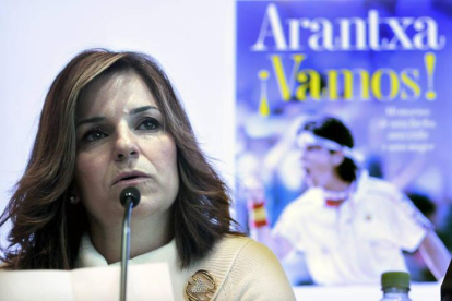 Arantxa Sánchez Vicario durante la presentación de su polémico libro de memorias en 2012.