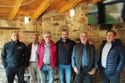 Miembros de la junta directiva de la asociación. CAMPOS