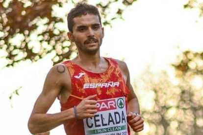 El atleta maragato Raúl Celada en una competición internacional. EFE