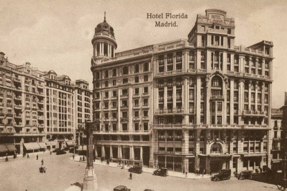 El mítico Hotel Florida de la novela, en una postal de los años veinte. DL