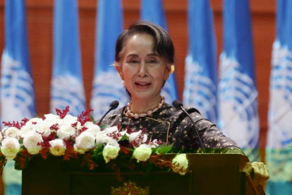 La premio Nobel birmana, durante un acto por el día internacional de la mujer