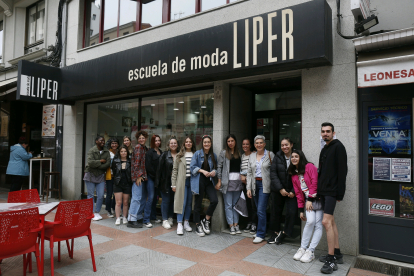 Paro en la Escuela de Moda Lipez, en León capital. FERNANDO OTERO