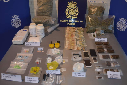 Imagen de las sustancias intervenidas en la operación de la Policía Nacional. DL