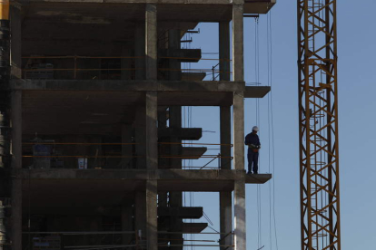 Imagen de archivo de un edificio en construcción ARCHIVO