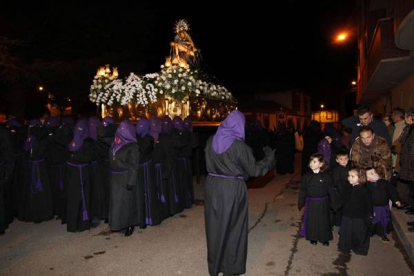 Procesión de la Cofradía de Nuestra Señora de las Angustias y Soledad, el Viernes de Dolores. Jesús F. Salvadores