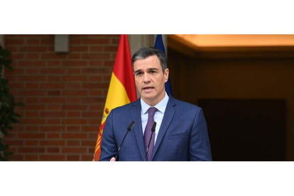 Sánchez, al anunciar ayer el adelanto de las elecciones generales a julio. EFE