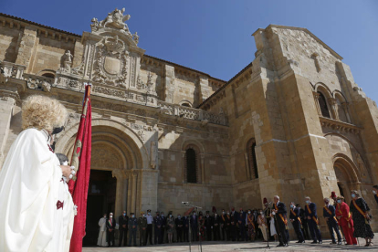 Celebración del acto de Las Cabezadas en la basílica de San Isidoro, en una imagen de 2020. FERNANDO OTERO