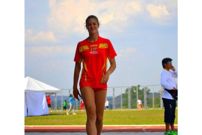 Marta Azores se colgó el bronce en las pruebas combinadas.