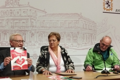 Presentación de la iniciativa de la Hermandad de Donantes de Sangre de León, Fundaspe y Moteros Solidarios. A. G.