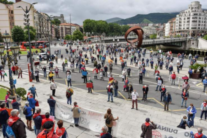Manifestación de pensionistas en Bilbao para demandar unas pagas dignas. MIGUEL TOÑA