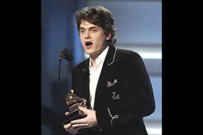 El premio a la mejor canción del año fue para Daughters, interpretada por John Mayer.