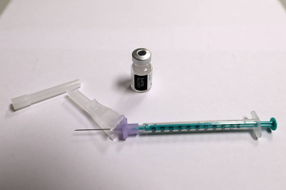 Las vacunas siguen mostrando su efectividad para prevenir complicaciones. MARCIANO PÉREZ