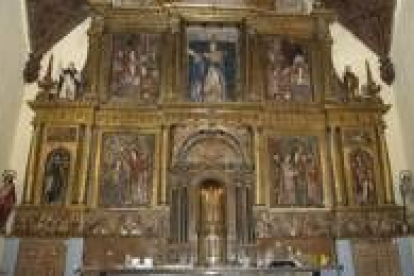 El retablo de la iglesia de Villamuñío, que todavía está en obras, está realizado en nogal y arce