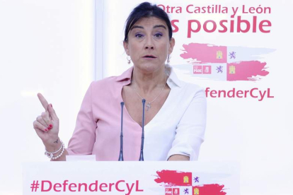 La vicepresidenta segunda de las Cortes, Ana Sánchez. NACHO GALLEGO