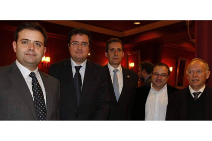 Tino Rodríguez, Óscar López, Fernández Cardo, Julio Fernández y Rodríguez Aller.