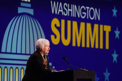La secretaria del Tesoro de EE UU, Janet Yellen, ayer en la Asociación de Banqueros en Washington. WILL OLIVER