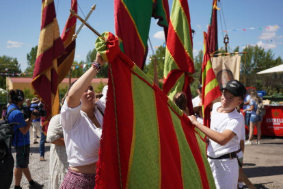 La Sobarriba cierra tres intensos días de fiesta con la celebración de la procesión de Los Patronos. JONATHAN NOTARIO