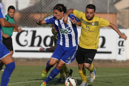 Berrocal volvió a abrir el marcador para la Deportiva en los primeros minutos del partido, como ante el Dehesas.
