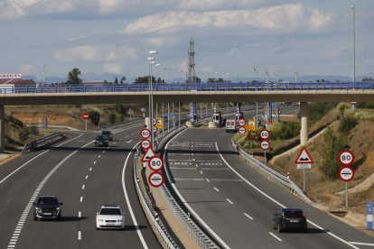 Peaje en la autopista León-Astorga. FERNANDO OTERO