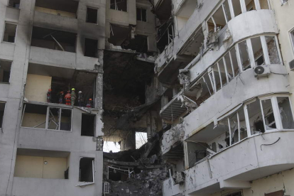 Imagen de un edificio bombardeado en Odesa. STEPAN FRANKO