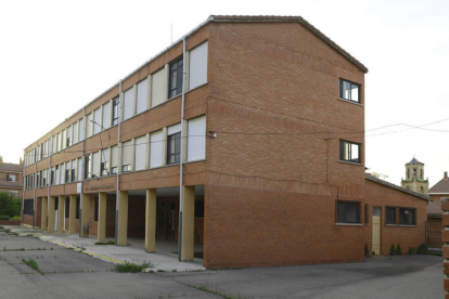 El centro se ubicará en el antiguo colegio Fray Bernardino. ACACIO
