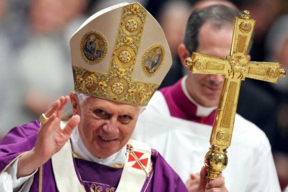 Imágenes de la vida de Benedicto XVI (17)