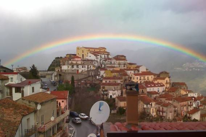 El pueblo de Sellia está ubicado en la provincia de Calabria (Italia) y con una población de poco más de 500 habitantes.