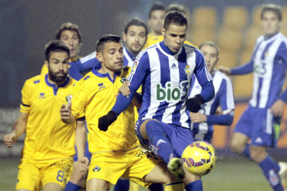 En el duelo de la primera vuelta Agrupación y Deportiva empataron.