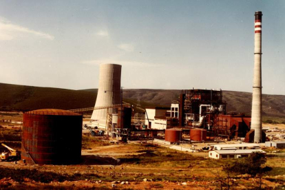 Fase inicial de la construcción de la central, en 1980.