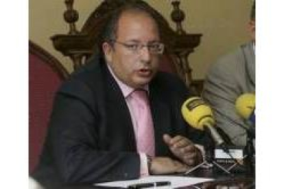 El delegado territorial de la Junta, Eduardo Fernández, en foto de archivo
